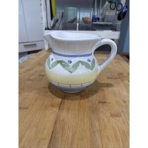 VTG Williams Sonoma Marisol 32 Oz Pitcher 5 3/4” Tall *